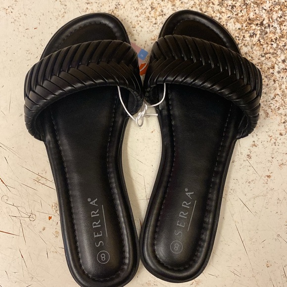 3/$20 sandals - Picture 2 of 9